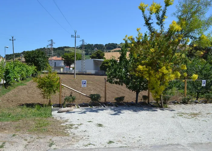 Casa Degli Ulivi - B * Porto San Giorgio